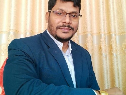 চক্ষু বুজে দেখি